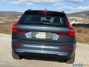 VOLVO XC60 MOMENTUM PRO B4 AWD 2.0D mHEV 145kW, A/T8, 4x4