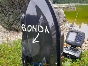 Zavažacia zakrmovacia lodka s GPS a farebným sonarom aj bez - 2