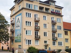 Investičný 2-izbový byt v centre Popradu | 2 balkóny | výhľad na Tatry